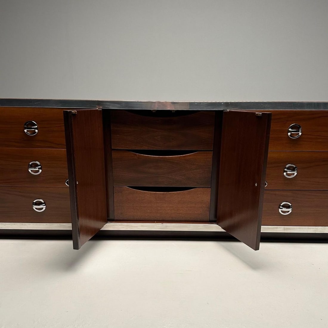 Mid-Century Modern Dresser / Sideboard by Milo Baughman, Chrome, Walnut - 9