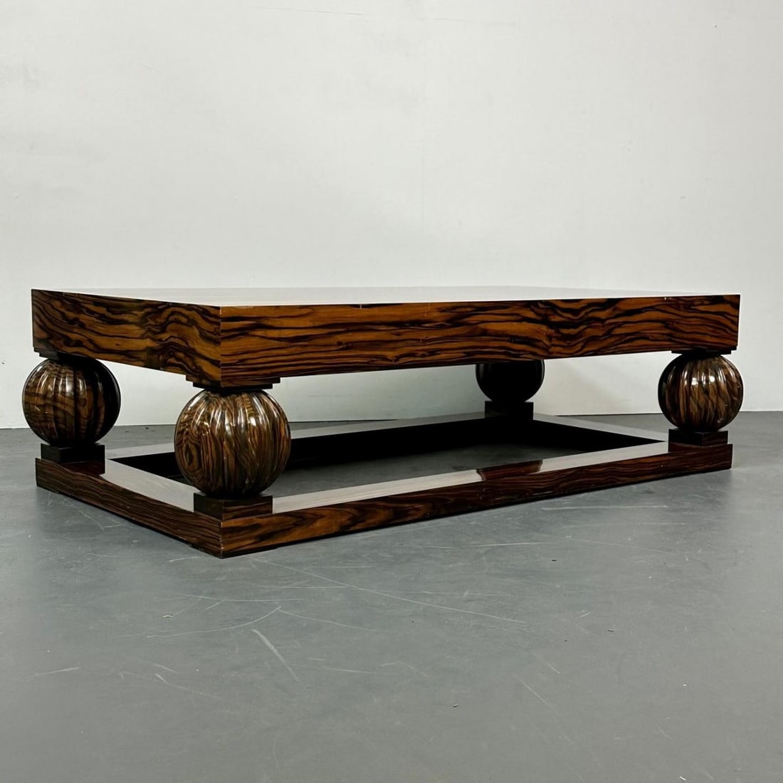 Émile-Jacques Ruhlmann French Art Deco Style Rectangular Coffee Table, Macassar - 6