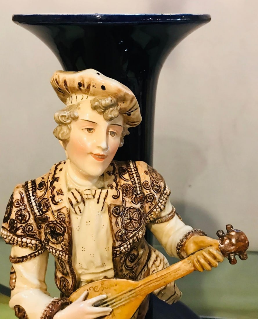 Two Large Porcelain French 19th-20th Century Figurative Vases - 7