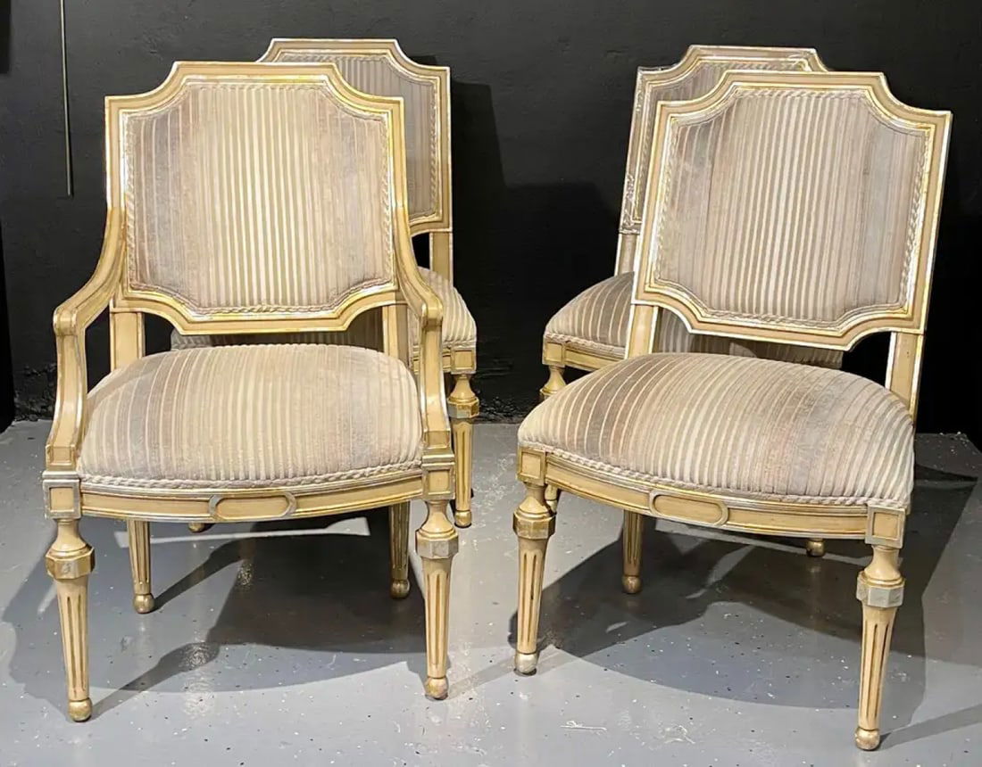 Set of Eight Louis XVI Style Dining Chairs Painted and Parcel-Gilt, Jansen Style - 4