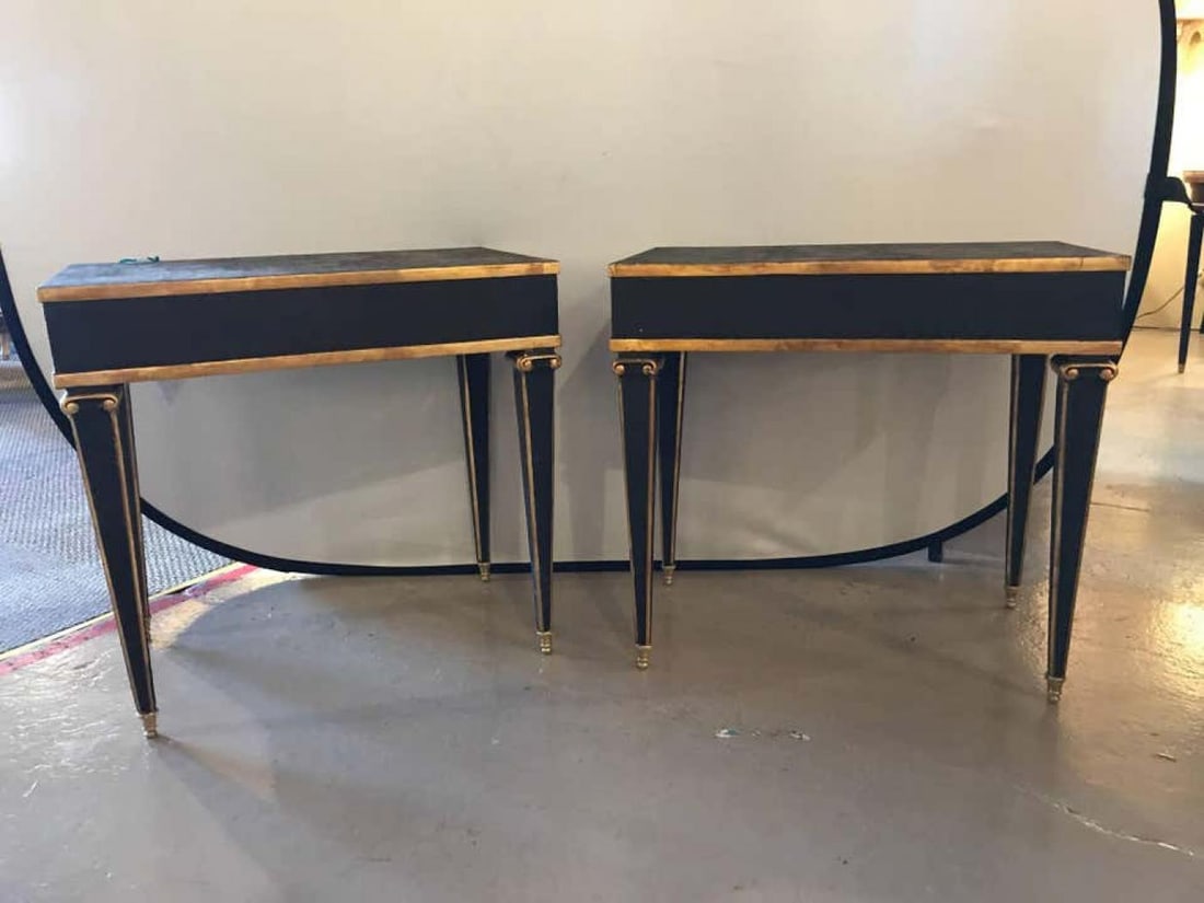 Pair of Maison Jansen Style End Table in Leather Top and Bronze-Mounted Legs - 3