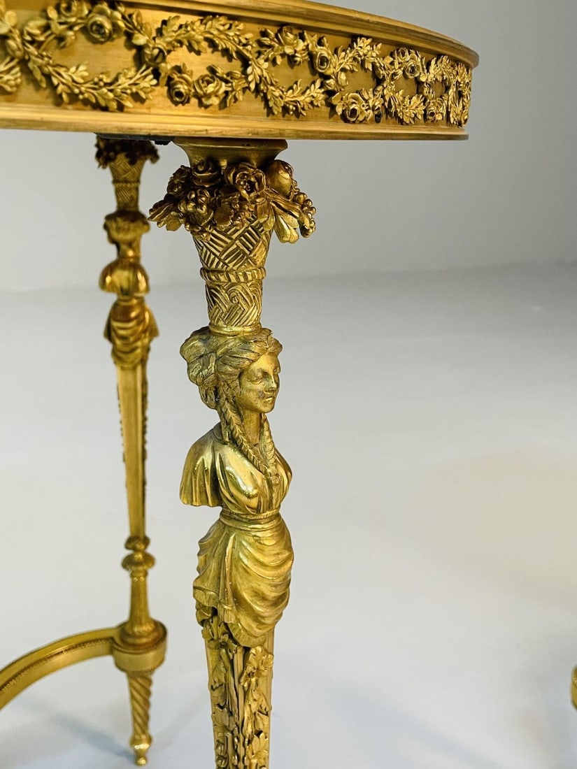 Pair of French Ormolu Marble Gueridons, Circular, 19th Century, Adam Weisweiler - 11