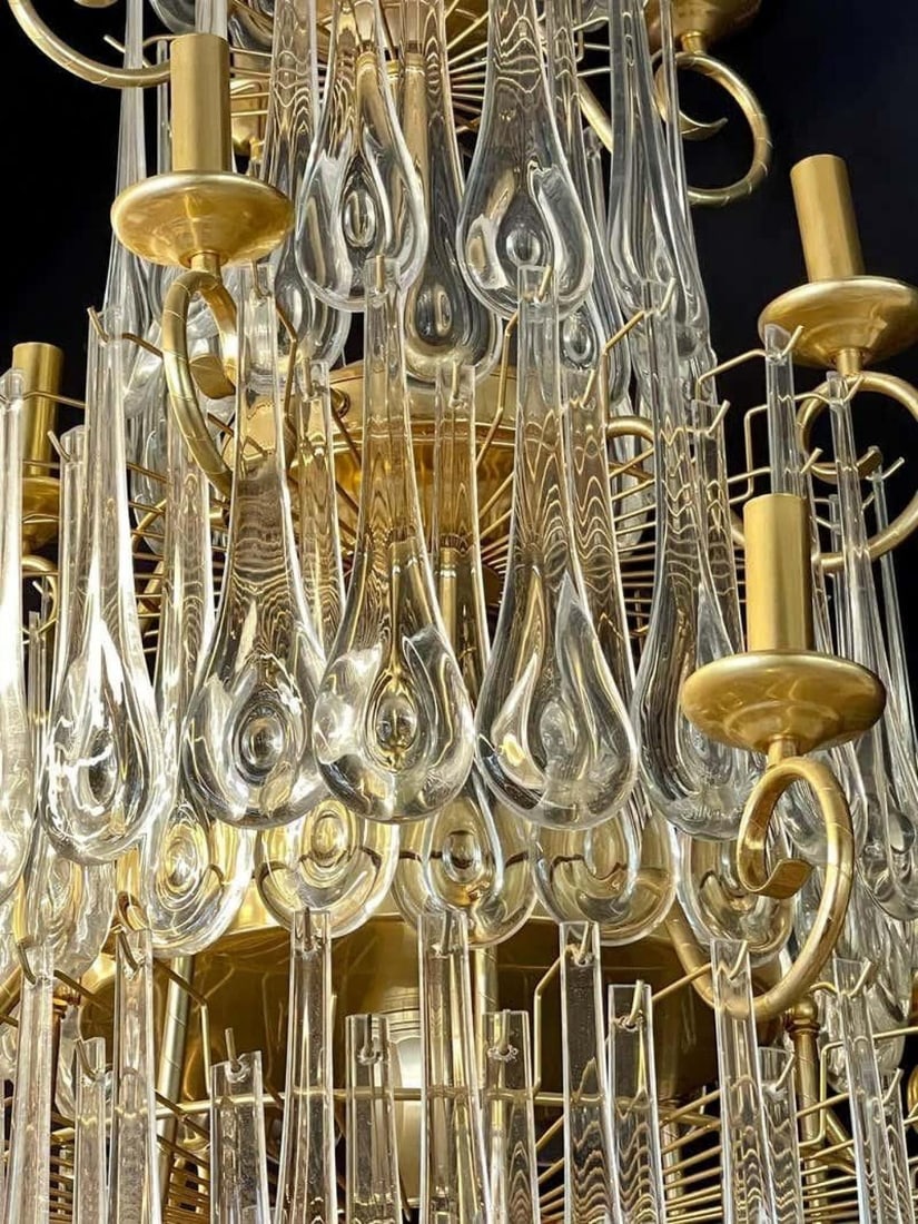 Hollywood Regency Gilt Bronze and Crystal Chandelier - 12