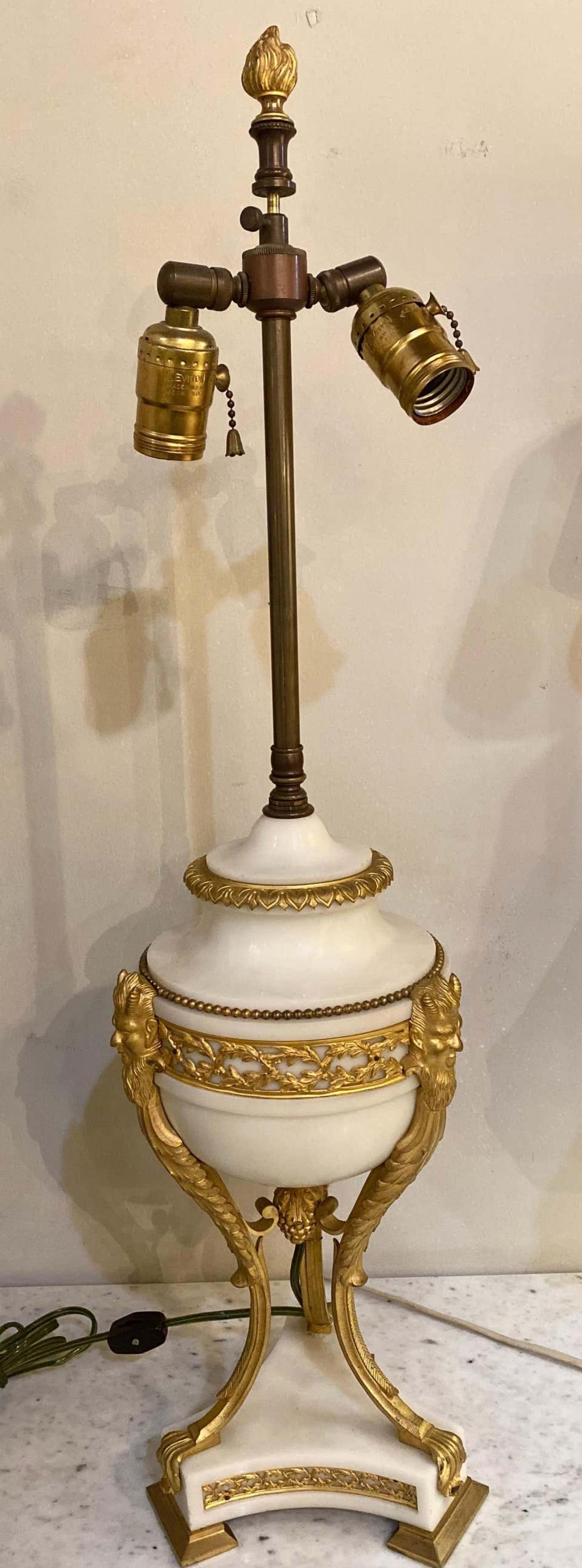 19th Century Marble and Bronze Table Lamp with Custom Shade, French - 6