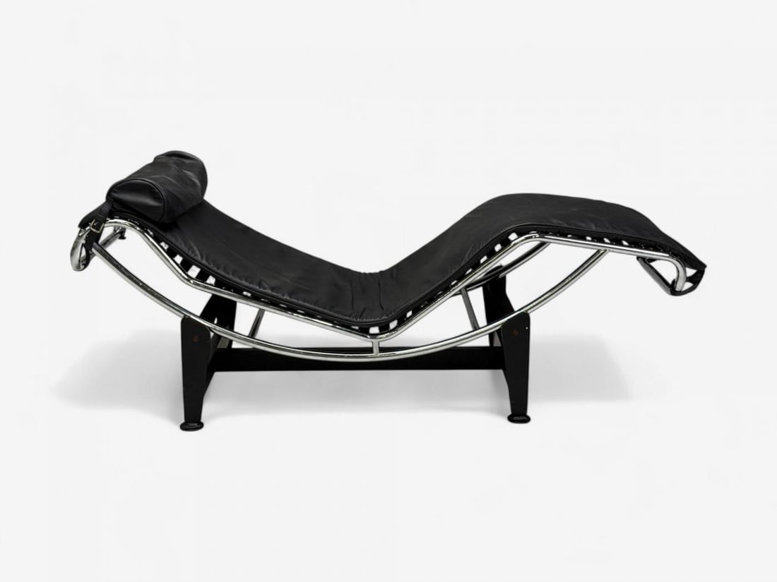 Le Corbusier Style, Mid-Century Modern, Black Leather, Chaise Lounge, 20th C. - 4