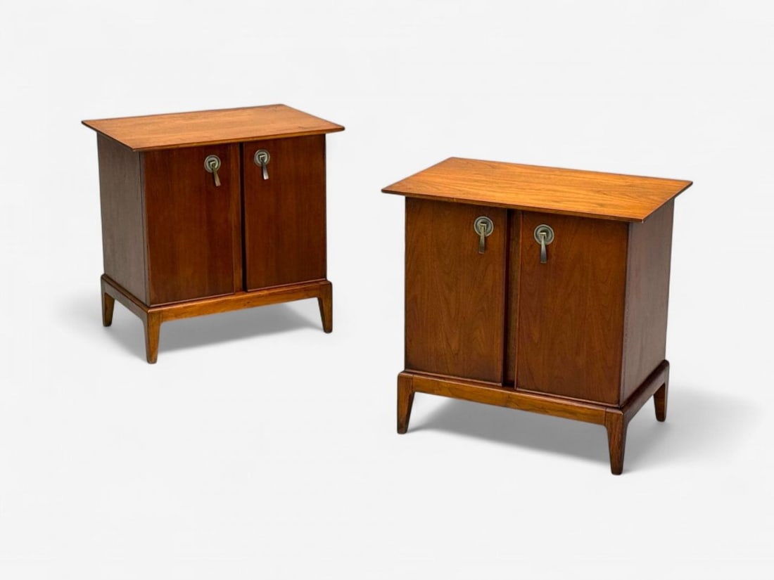 Maddox, Mid-Century Modern, Walnut, Stainless Steel, Nightstands, USA, 1960s - 3