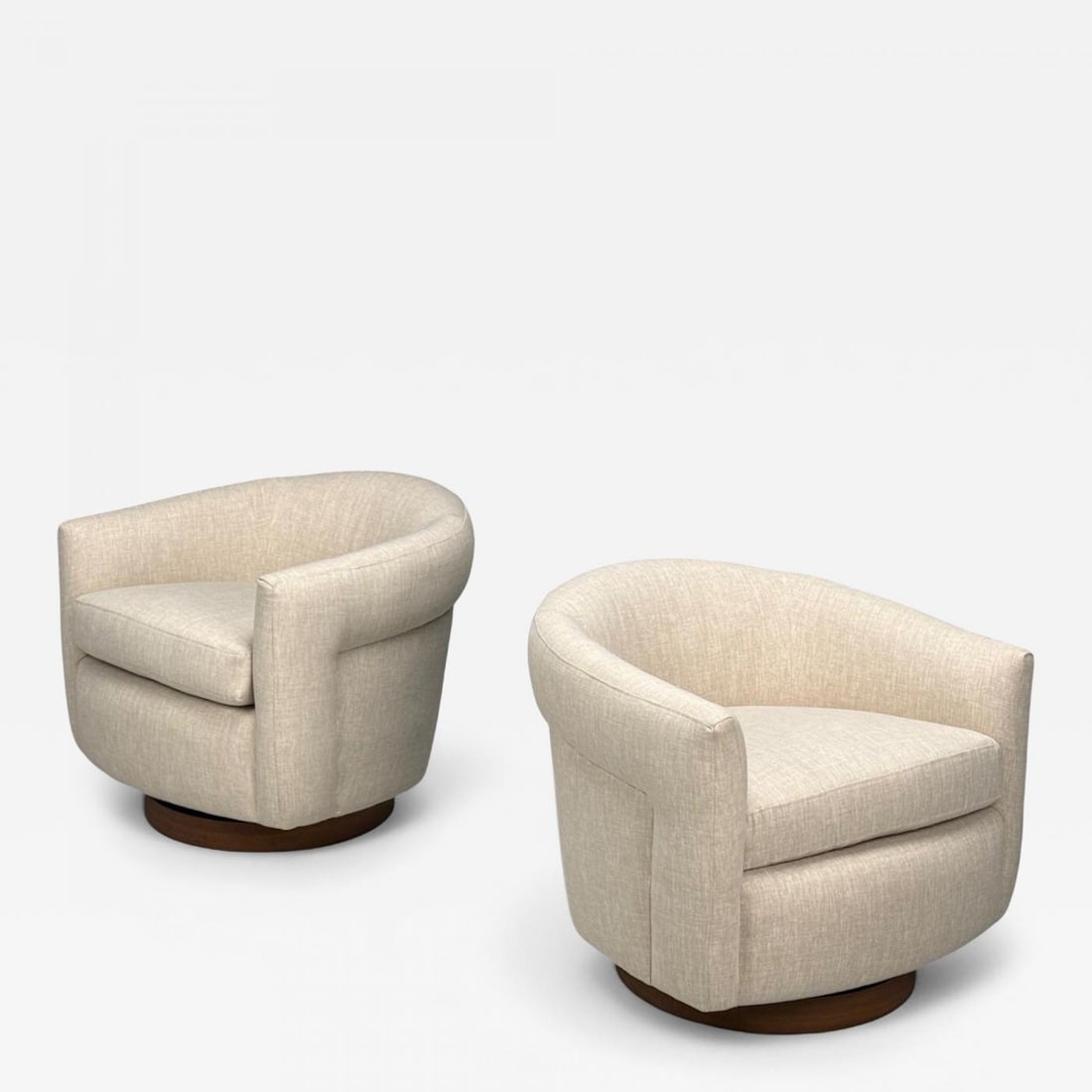 Milo Baughman, Beige Upholstery, Walnut, Tilt & Swivel Chairs, USA, 1970s - 2