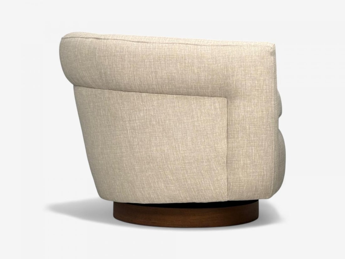 Milo Baughman, Beige Upholstery, Walnut, Tilt & Swivel Chairs, USA, 1970s - 8
