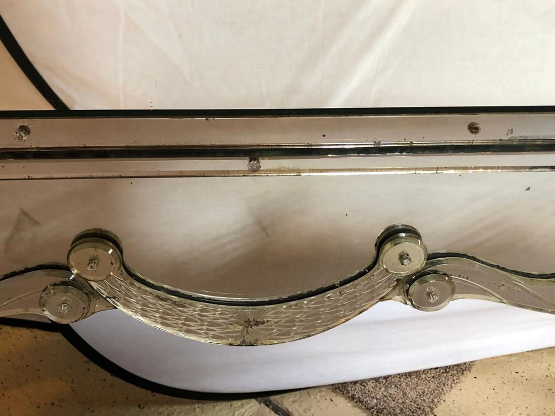 Hollywood Regency Mirrored Console with Applied Decoration and Cabriolet Legs - 13