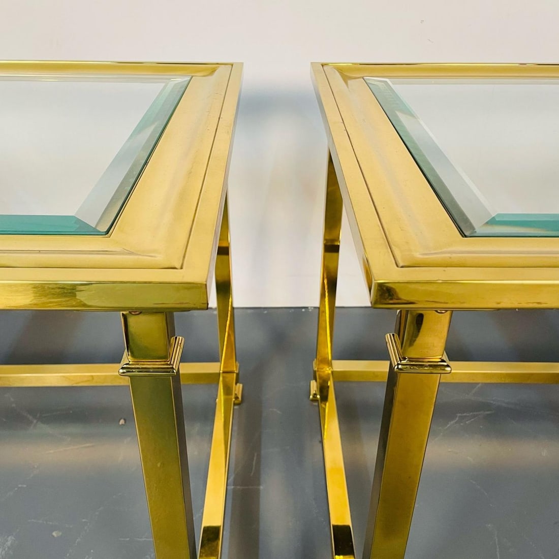 Pair Hollywood Regency Mastercraft Brass, Glass End / Side Tables, Mid-Century - 11