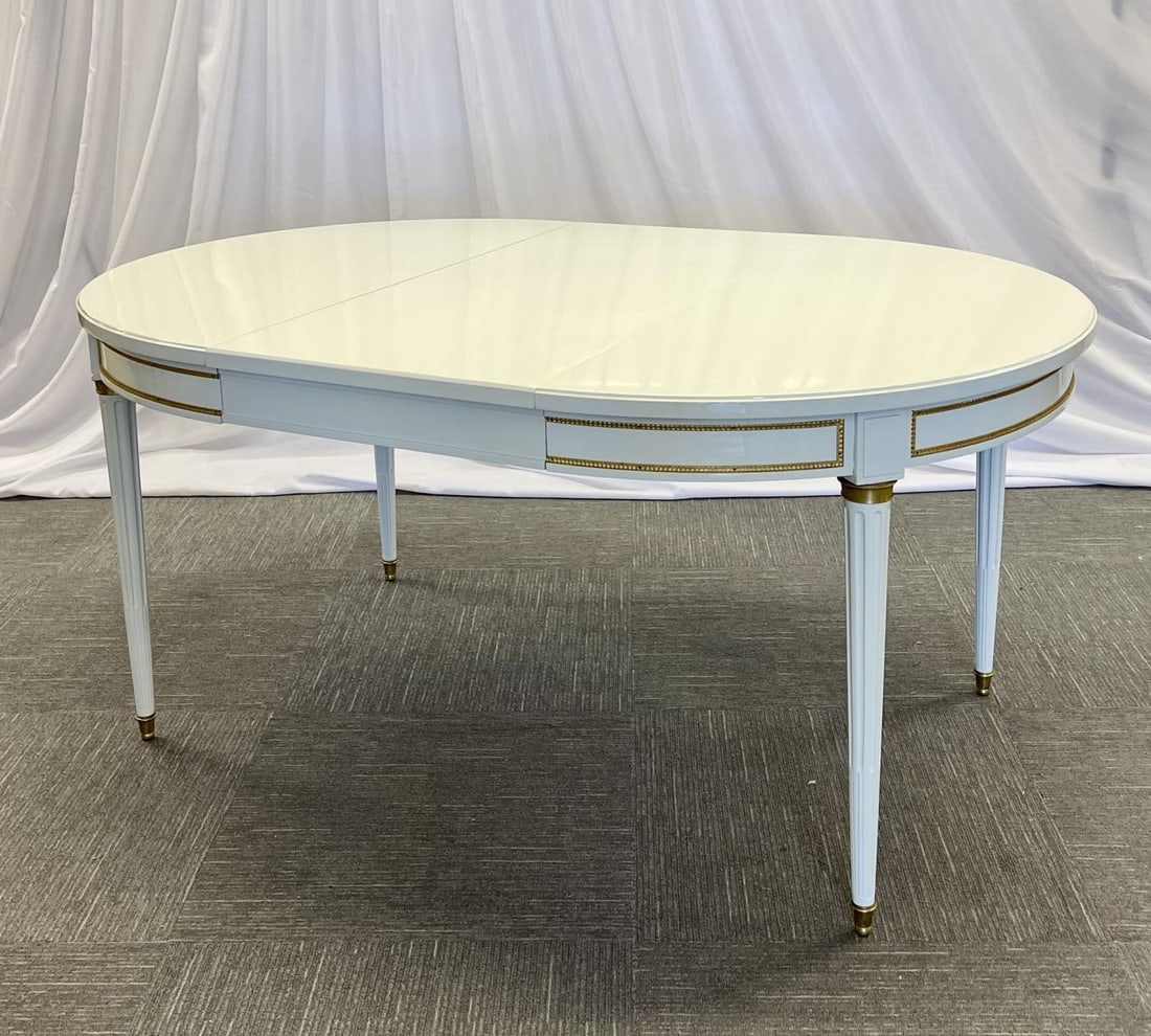 Hollywood Regency Louis XVI Style Dining Table, White Lacquer, Bronze - 10