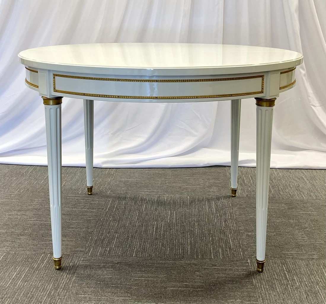 Hollywood Regency Louis XVI Style Dining Table, White Lacquer, Bronze - 4
