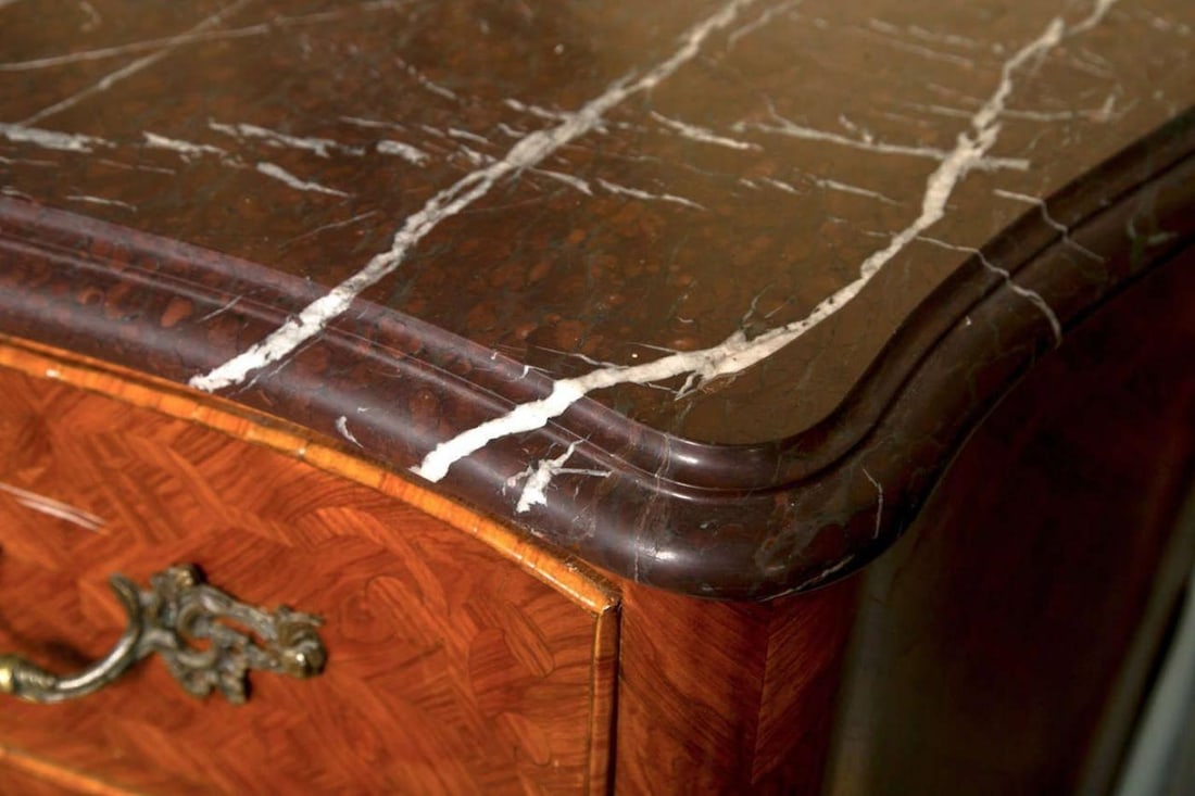 French Louis XV Style Tulipwood, Marble, Commode / Chest, France, 1930s - 3