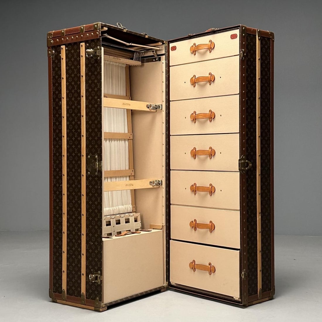 Louis Vuitton, Large Steamer Trunk, Monogram Canvas, Leather, Special Order - 4