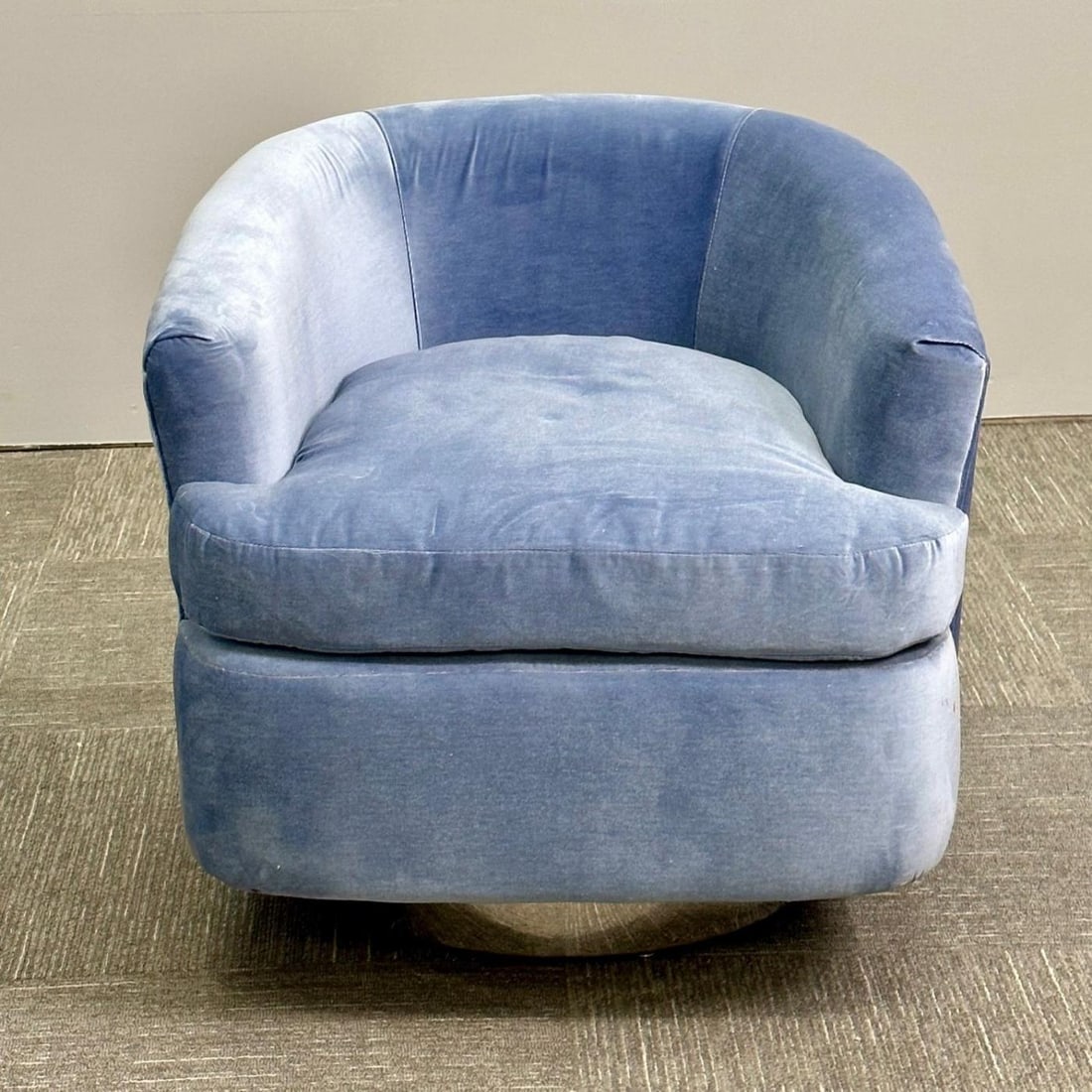 Mid-Century Modern Milo Baughman Style Swivel Chairs, Chrome Base, Blue Velvet - 9