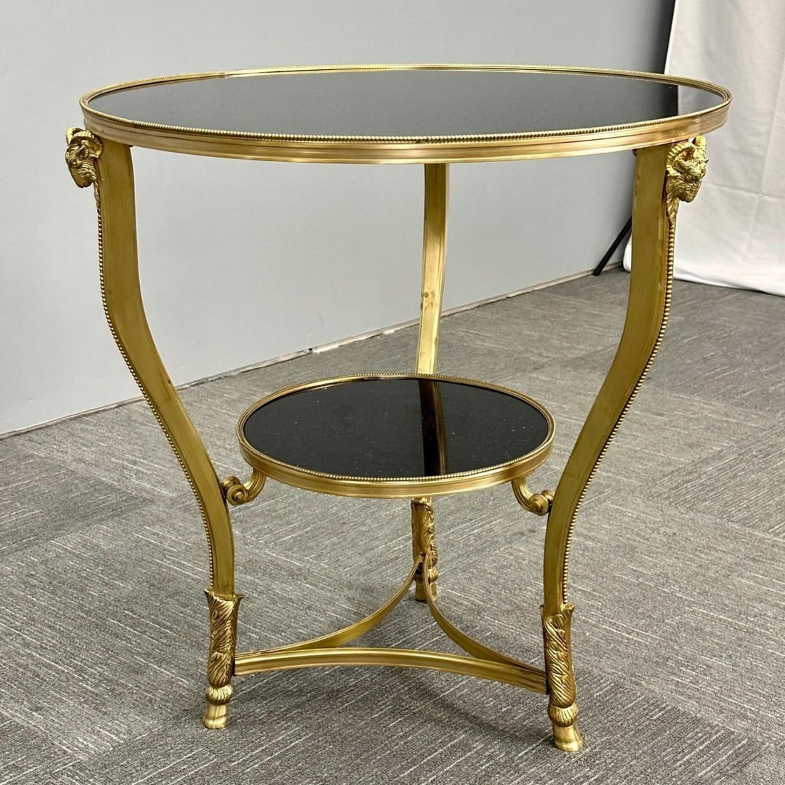 Pair of French Rams Head Gueridon, End or Side Tables, Black Marble Top, Bronze - 9