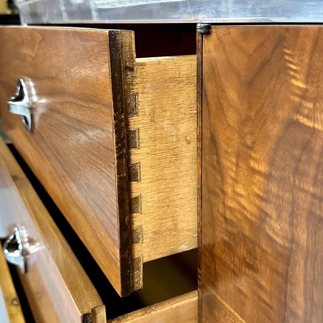 Mid-Century Modern Milo Baughman Sideboard / Dresser, Burlwood, Chrome - 11