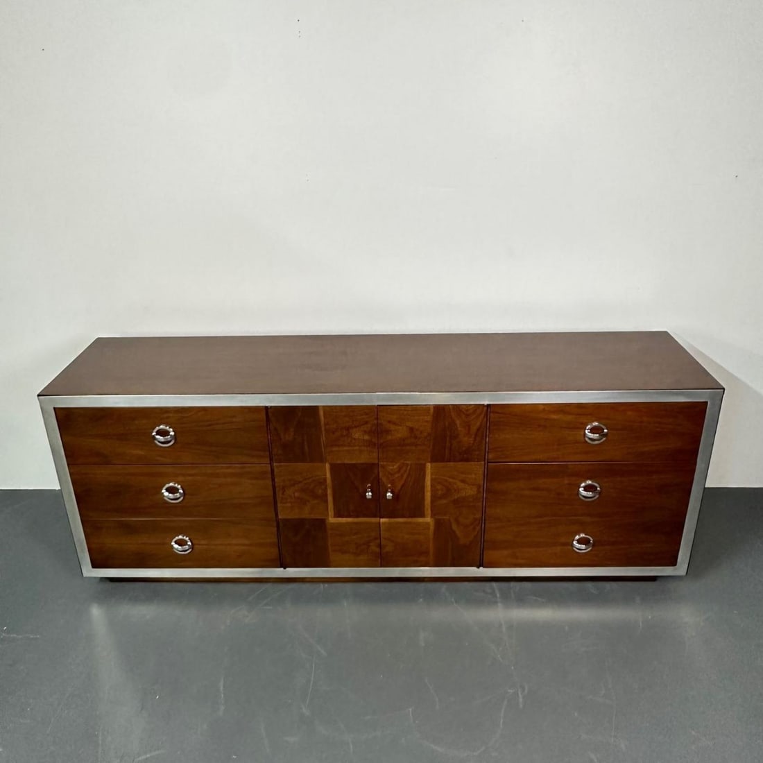 Mid-Century Modern Milo Baughman Sideboard / Dresser, Burlwood, Chrome - 3