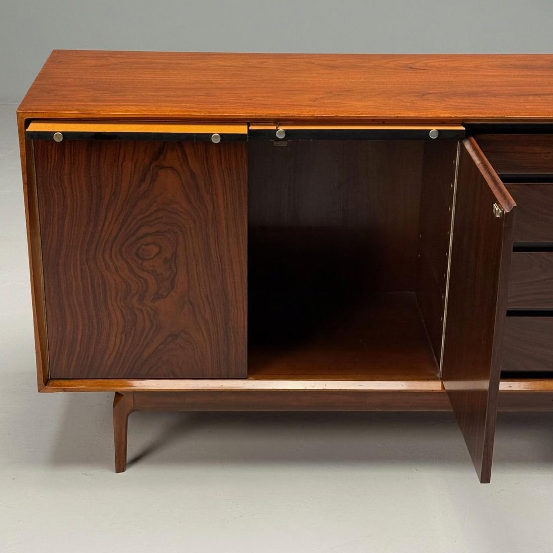 American Mid-Century Modern, Dresser, Rosewood, Walnut, United States, 1950s - 12