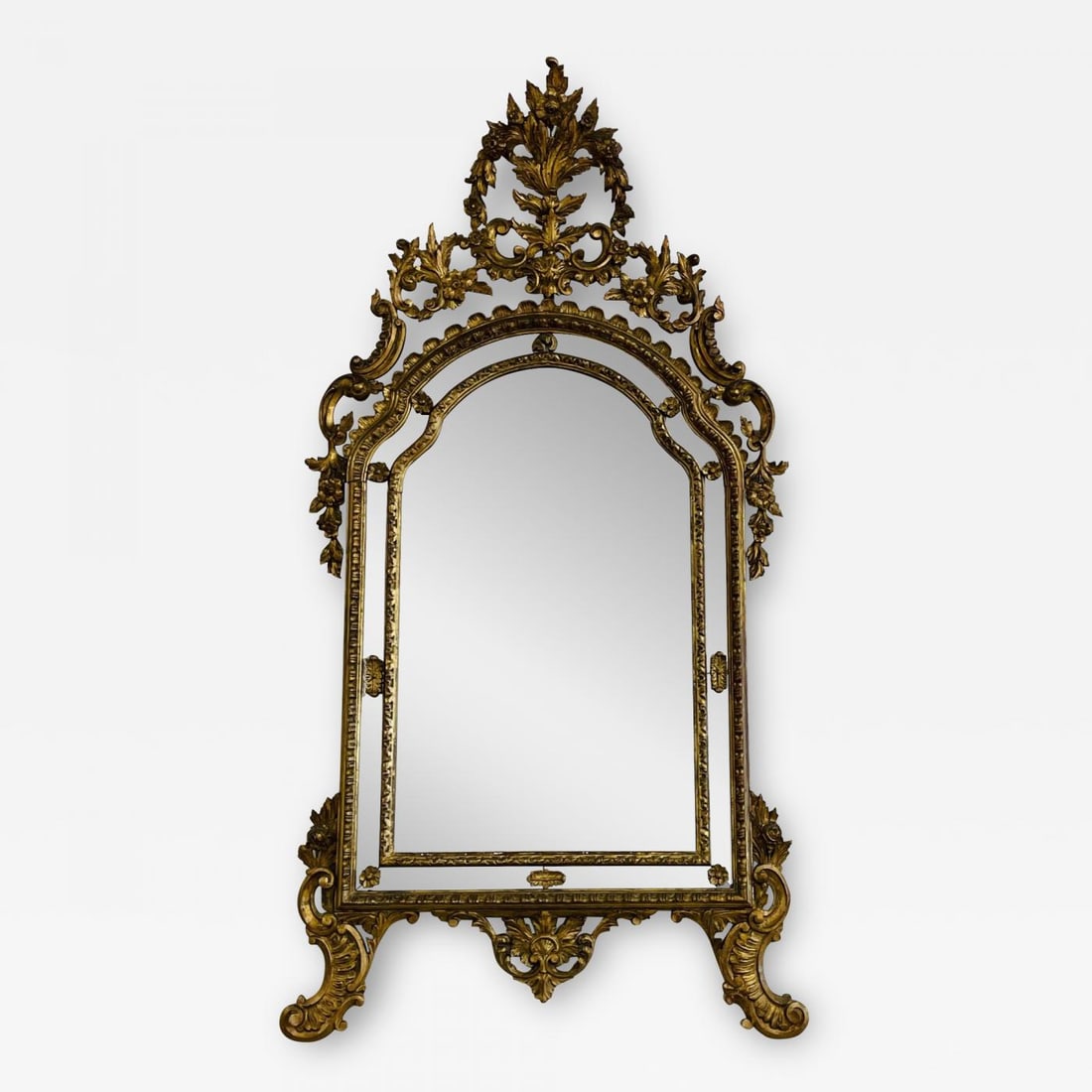An Italian Gilt Wood Wall, Console or Pier Mirror (1 of 13)