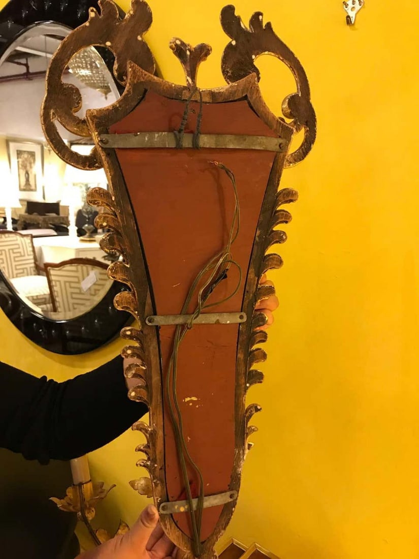 Pair of French, 19th Century Giltwood Mirrored Back Wall Sconces - 10