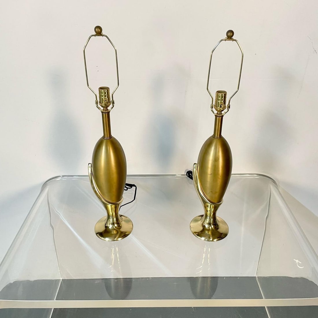 Pair of French Mid-Century Modern Sculptural Bronze Table / Desk Lamps - 10