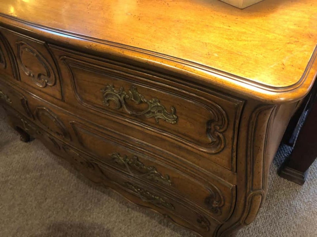 Oak Bodart Burn Impressed Bombay Country French Commode, Chest or Dresser - 5