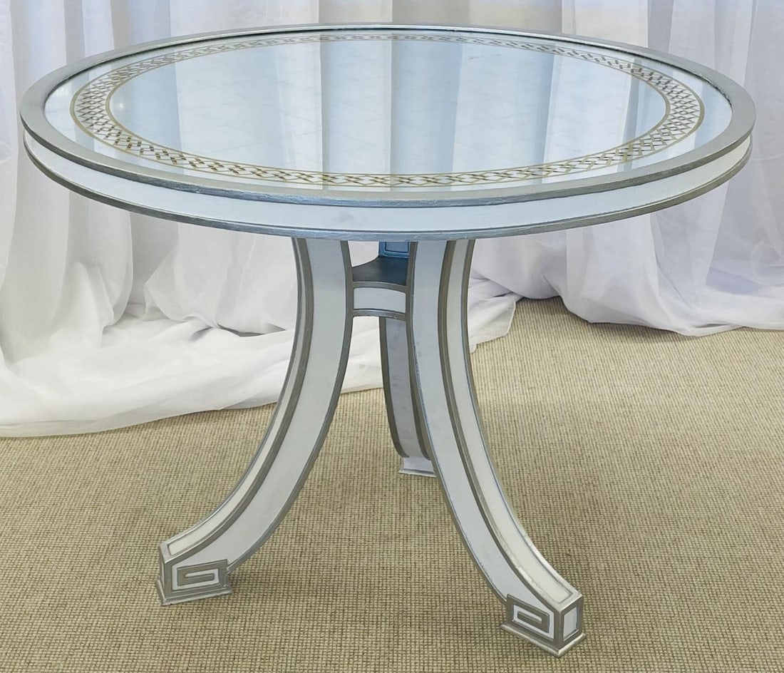 Pair of Hollywood Regency Églomisé Top Painted Side, End or Centre Tables - 4