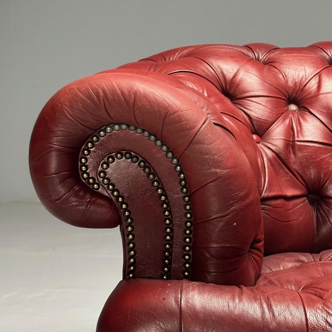 Georgian, Chesterfield Sofa, Tufted, Red Distressed Leather, Bun Feet, 2000s - 10