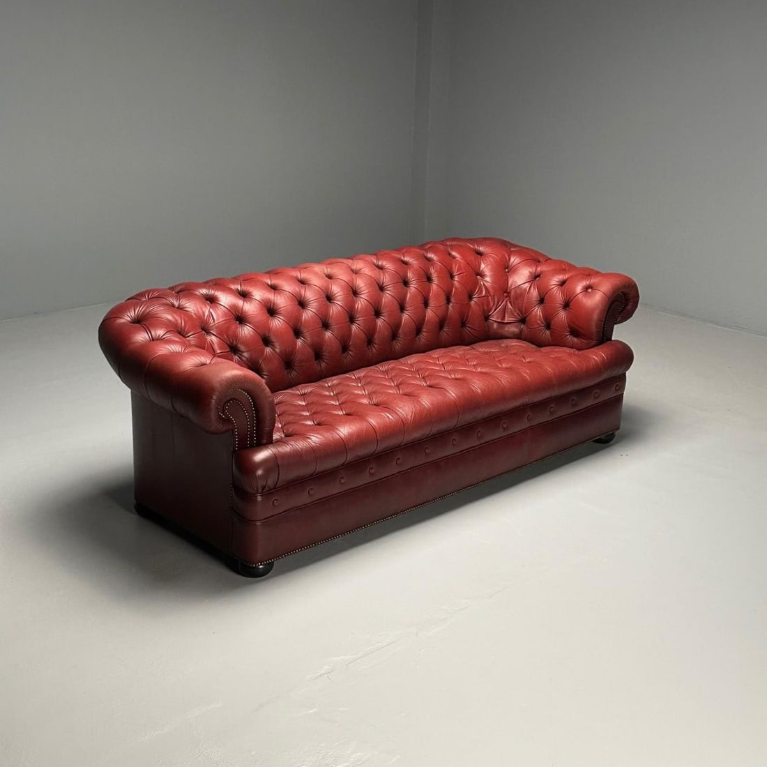 Georgian, Chesterfield Sofa, Tufted, Red Distressed Leather, Bun Feet, 2000s - 3
