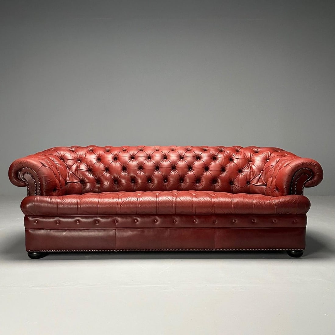 Georgian, Chesterfield Sofa, Tufted, Red Distressed Leather, Bun Feet, 2000s - 5