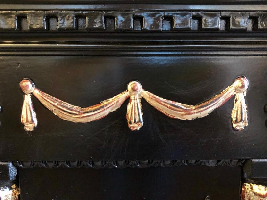 Hollywood Regency Neoclassical Style Pedestal Ebonized and Parcel Gilt Decorated - 8