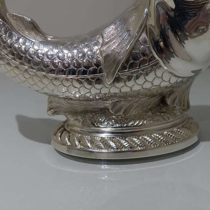 19th Century Antique Victorian Silver-plate Fish Formed Spoon Warmer Circa 1885 James Dixon & Sons - 8