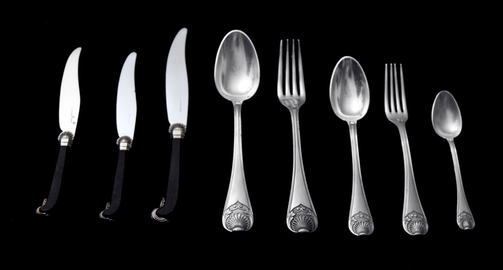 Boin-Taburet: 282pc. Antique French Sterling Silver Flatware Set, 18 Serving Pieces + Chest. - 2
