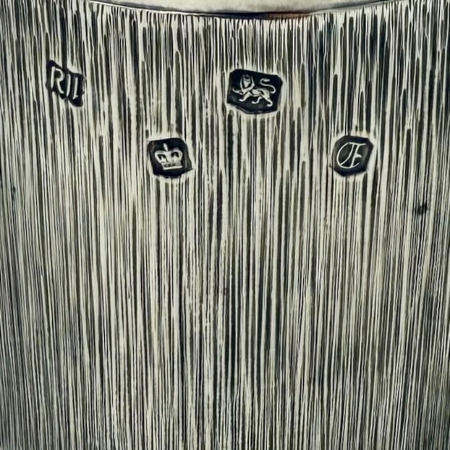 20th Century Modern Sterling Silver Beaker Sheffield 1973 Royal Irish Company - 6