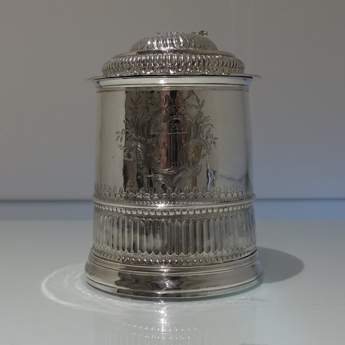 Early 18th Century Antique Queen Anne Britannia Silver Lidded Tankard London 1704 Humphrey Payne - 3