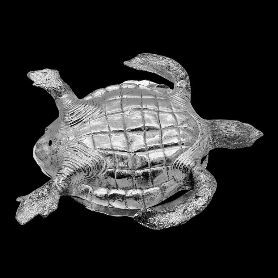 Mid 20th Century Modern Silverplate Large Turtle Box Circa 1950 - 8