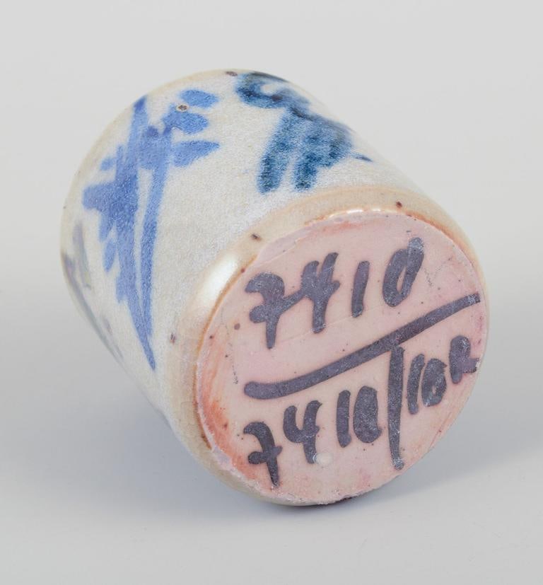 Elly Kuch and Wilhelm Kuch. Three unique miniature vases.1980s - 9