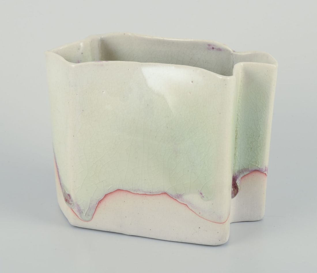 Danish studio ceramicist. Ceramic vase with glaze in light tones. Ca. 1980s. - 3