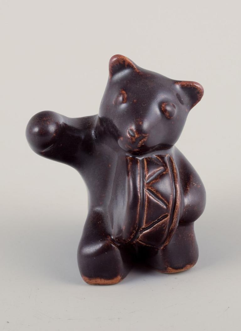 Hjorth, Bornholm. Three figurines of bear musicians in stoneware. Mid-20th C. - 6