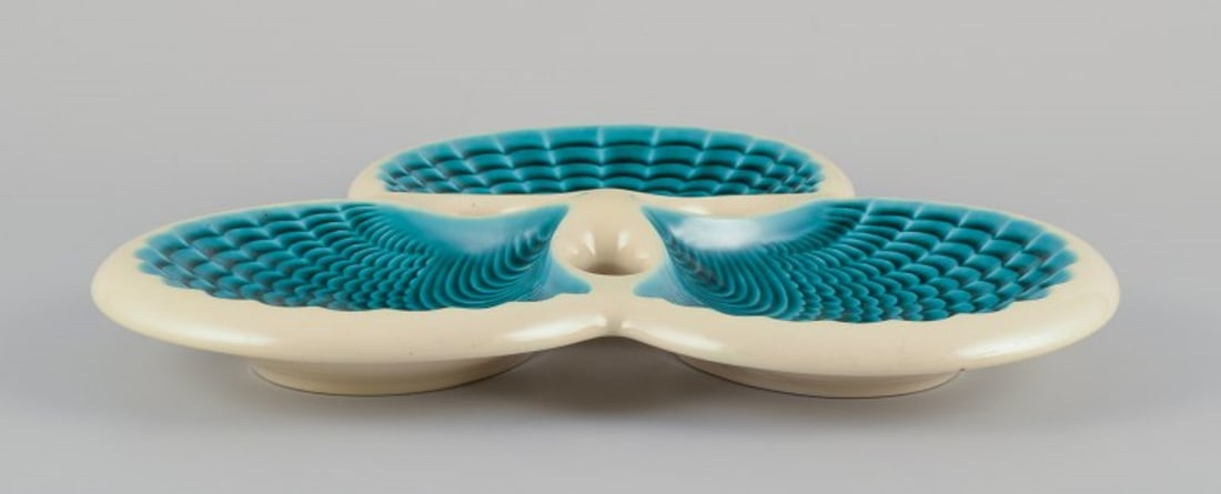 French ceramic dish. Triple and shell-shaped form. 1940s - 5