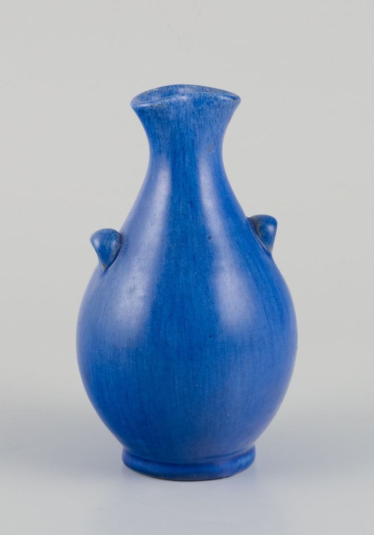 Danish ceramicist, unique vase in the style of Arne Bang. Mid-20th C. (1 of 7)