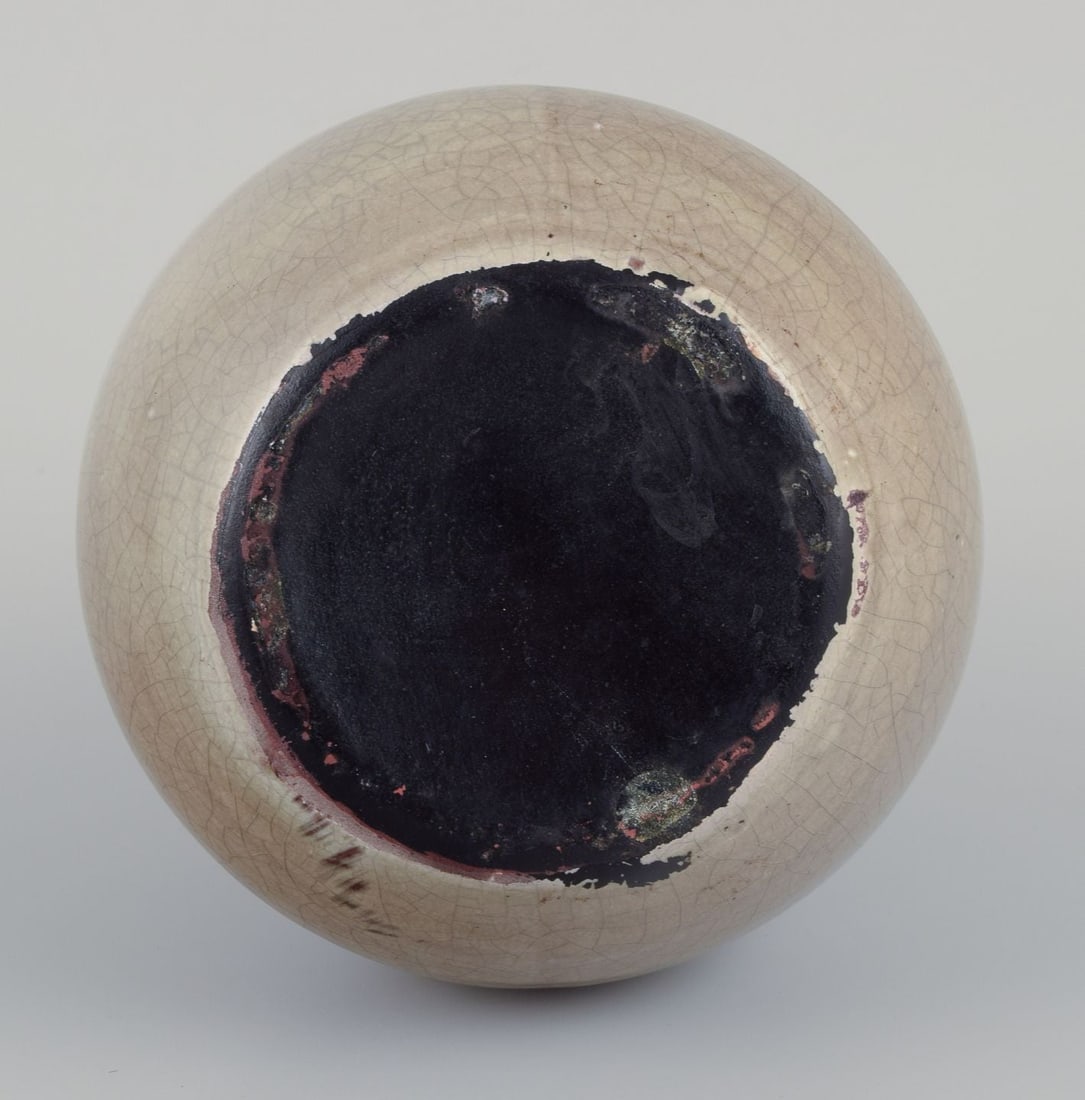 European studio ceramicist. Round vase with a two-part neck. 1970s/80s - 8