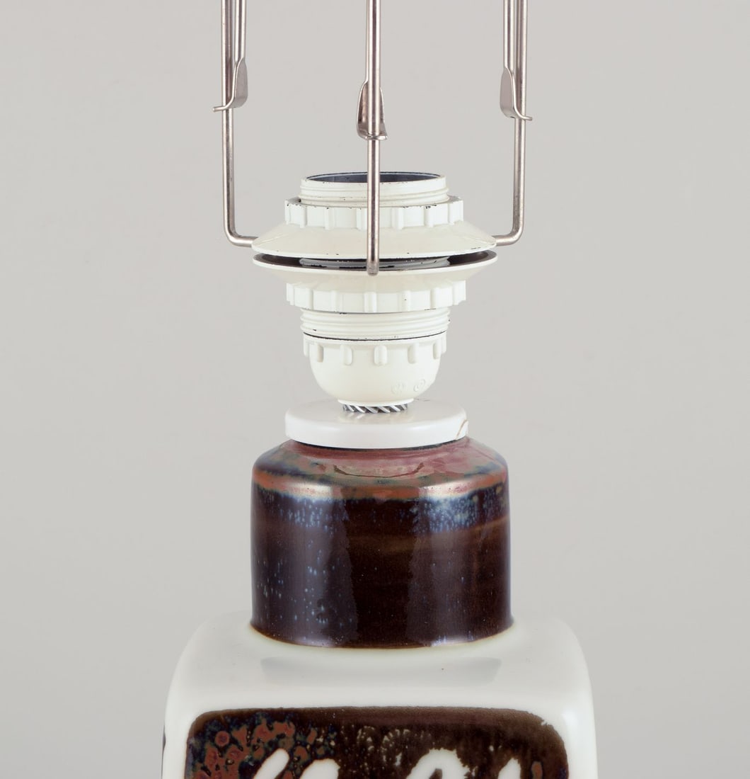 Carl Harry Stålhane for Rörstrand. Large "Orient" ceramic table lamp. Japanese style. - 3