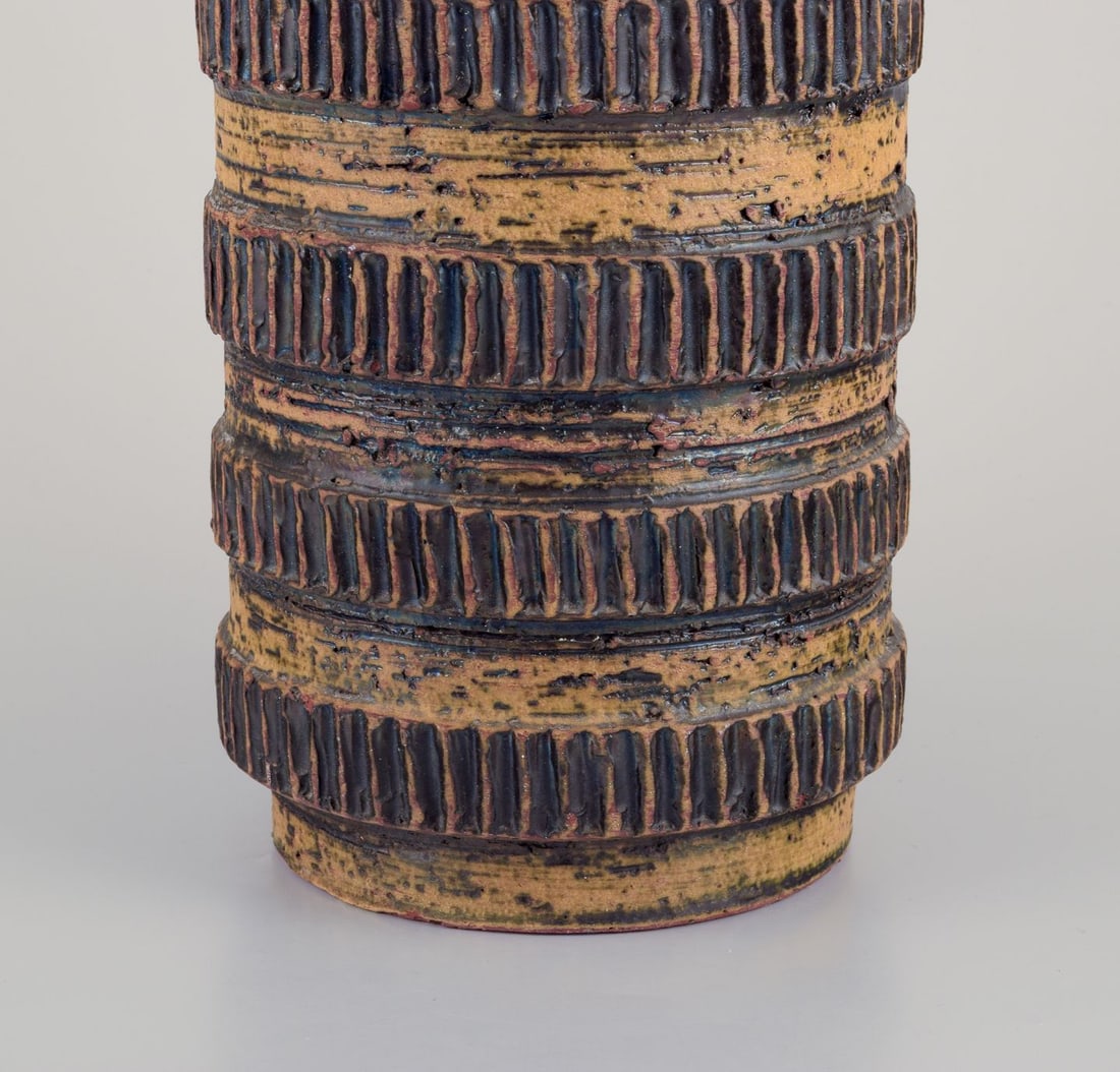 German floor vase in ceramic. Chamotte clay. Approx. 1960s - 3