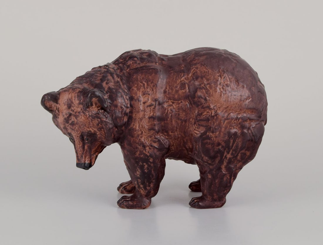 Jeanne Grut for Royal Copenhagen Aluminia faience. Large figurine of a brown bear. Dated 1945 (1 of 7)
