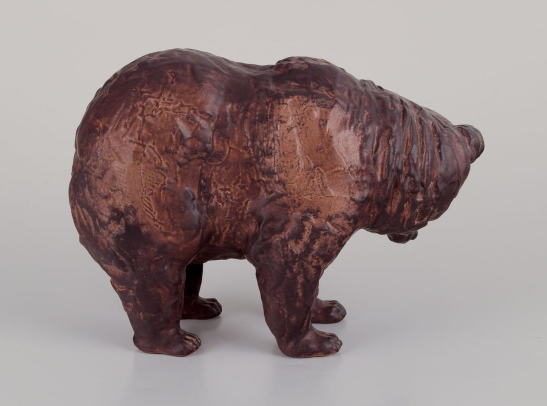 Jeanne Grut for Royal Copenhagen Aluminia faience. Large figurine of a brown bear. Dated 1945 - 3