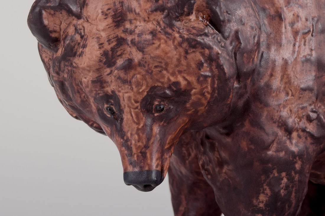 Jeanne Grut for Royal Copenhagen Aluminia faience. Large figurine of a brown bear. Dated 1945 - 4