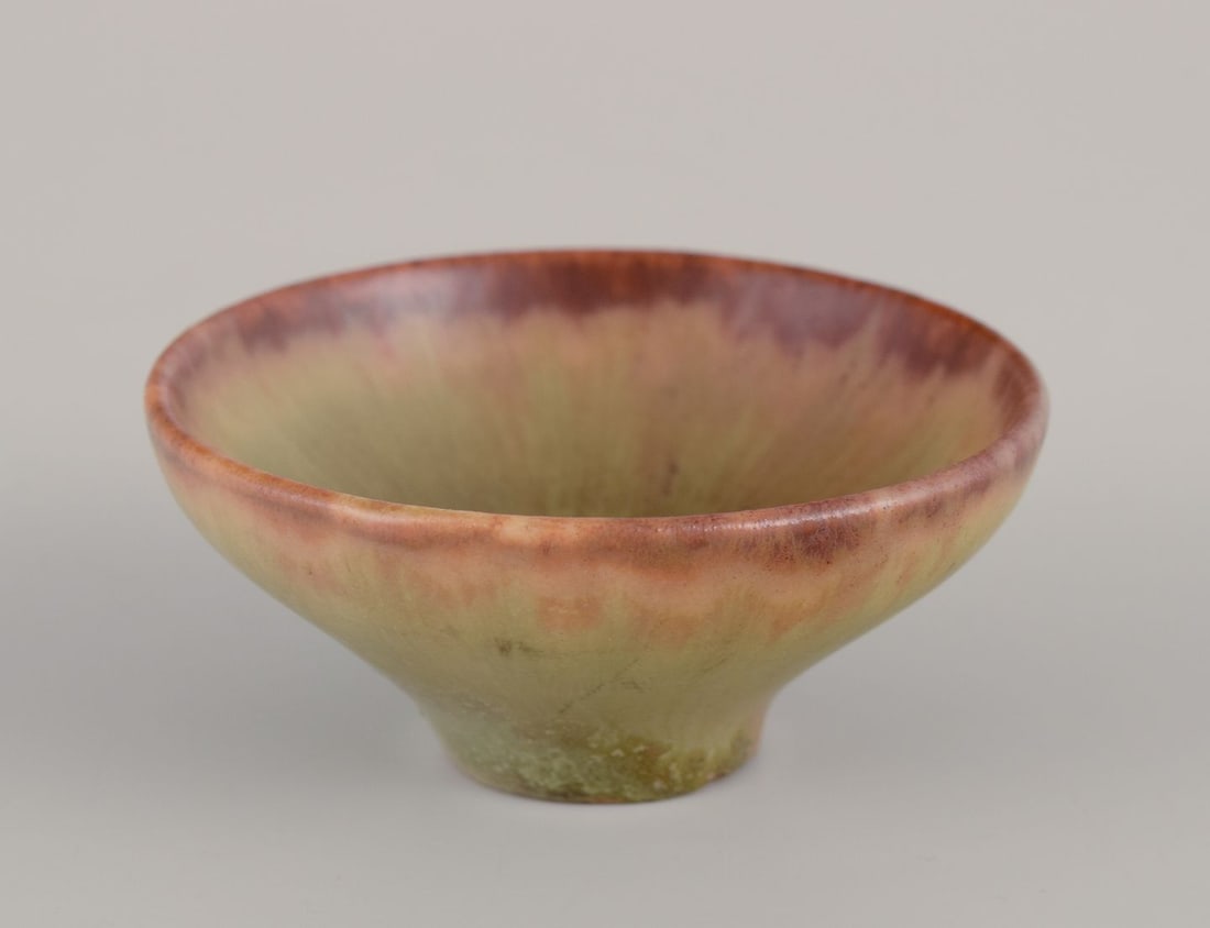Carl Harry Stålhane for Rörstrand, miniature bowl. Glaze in greenish tones. Mid-20th C. (1 of 6)