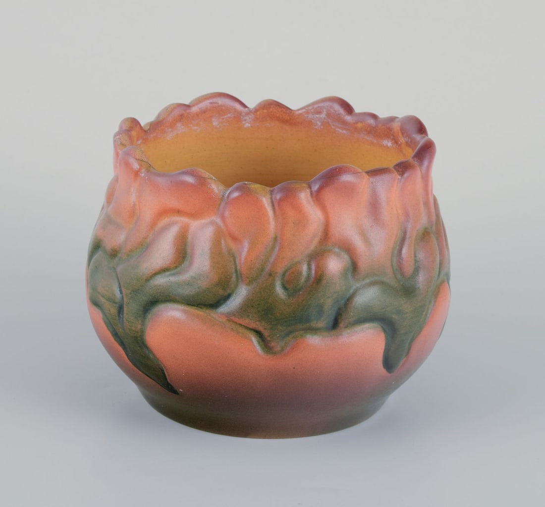 Ipsen's, Denmark. Ceramic Art Nouveau jar. 1920s/1930s. (1 of 6)